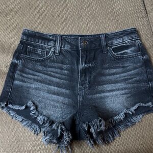 NWOT Fashion Nova Black high rise frayed raw hem denim shorts. 3” inseam. Jr. 3